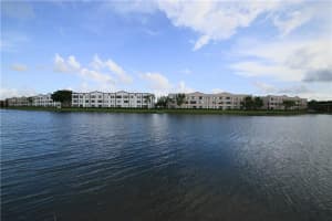 9912 NW 76th St, Tamarac, FL 33321, Sold 09/29/16