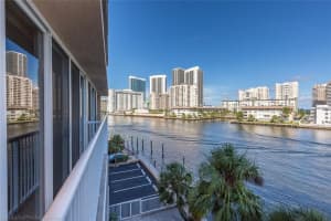 121 Golden Isles Dr, Hallandale Beach, FL 33009, Sold 12/12/16