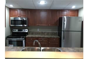 3262 NW 88th Ave, Sunrise, FL 33351, Sold 11/23/16