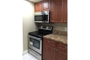 3262 NW 88th Ave, Sunrise, FL 33351, Sold 11/23/16