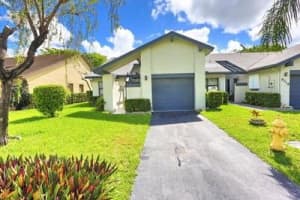 8220 NW 100th Way, Tamarac, FL 33321, Sold 12/07/16