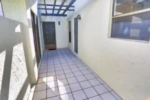 8220 NW 100th Way, Tamarac, FL 33321, Sold 12/07/16