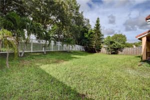 2453 NW 139th Ave, Sunrise, FL 33323, Sold 11/18/16