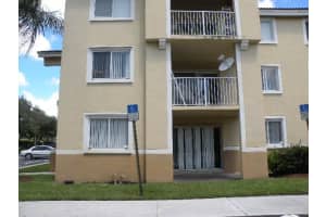 2640 S University Dr, Davie, FL 33328, Sold 03/10/17