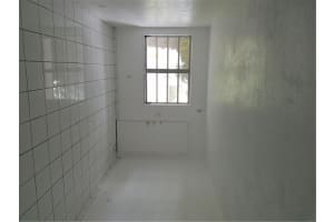 15 NW 204th St, Miami, FL 33169, Sold 02/28/17