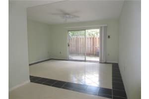 805 W Oakland Park Blvd APT D12, Wilton Manors, FL 33311, Sold 06/07/17