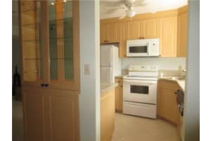 805 W Oakland Park Blvd APT D12, Wilton Manors, FL 33311, Sold 06/07/17