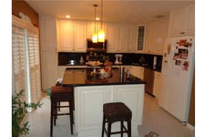 11360 Rockinghorse Rd, Hollywood, FL 33026, Sold 05/26/17