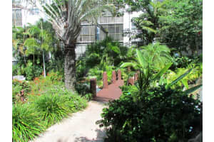 5300 NE 24th Terrace, Fort Lauderdale, FL 33308, Sold 03/17/17