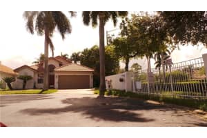 6998 Charleston Ct, Margate, FL 33063, Sold 12/20/16