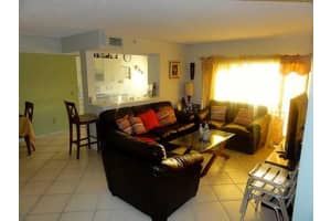 150 NW 96th Ave, Pembroke Pines, FL 33024, Sold 01/09/17