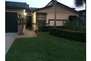 23 Ridge Pointe Dr, Boynton Beach, FL 33435, Sold 02/16/17