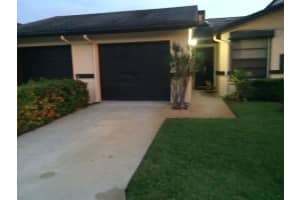 23 Ridge Pointe Dr, Boynton Beach, FL 33435, Sold 02/16/17