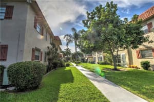 5620 SW 3rd Pl, Margate, FL 33068, Sold 12/23/16