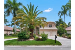 10281 N Lake Vista Cir, Davie, FL 33328, Sold 01/23/17