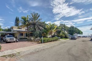 3321 NE 14th Ct, Fort Lauderdale, FL 33304, Sold 04/07/17