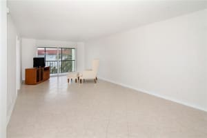 5300 NE 24th Terrace #503c, Fort Lauderdale, FL 33308, Sold 11/02/16