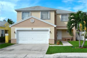 343 E Riverbend Dr, Sunrise, FL 33326, Sold 01/25/17