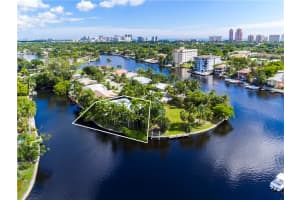 1725 NE 23rd Ave, Fort Lauderdale, FL 33305, Sold 01/10/17