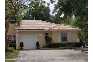 8998 NW 53rd St, Sunrise, FL 33351, Sold 01/30/17