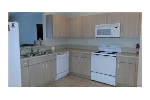 9080 NW 55th St, Sunrise, FL 33351, Sold 12/16/16