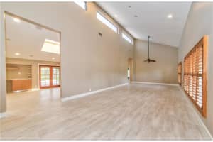 5407 NW 77th Terrace, Coral Springs, FL 33067, Sold 02/28/17