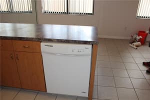 1073 SW 112th Terrace, Pembroke Pines, FL 33025, Sold 11/15/16