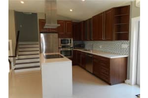 1405 NE 5th Ave, Boca Raton, FL 33432, Sold 02/03/17