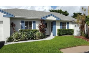 5778 Woodland Point Dr, Tamarac, FL 33319, Sold 01/17/17