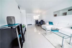 2800 NE 203rd St a24, Miami, FL 33180, Sold 11/30/16