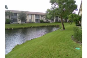 2401 NW 89th Dr, Coral Springs, FL 33065, Sold 12/02/16