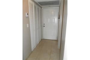 2401 NW 89th Dr, Coral Springs, FL 33065, Sold 12/02/16