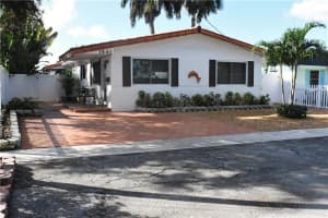 1441 NW 10th St, Dania Beach, FL 33004, Sold 12/19/16