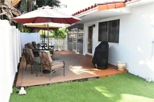 1441 NW 10th St, Dania Beach, FL 33004, Sold 12/19/16