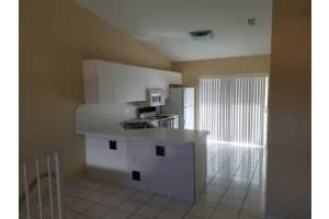 7900 W 34th Ln, Hialeah, FL 33018, Sold 02/23/17