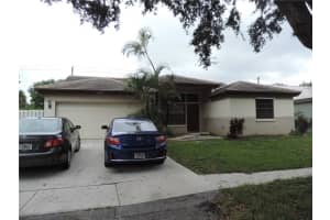 1340 SW 88th Way, Pembroke Pines, FL 33025, Sold 12/07/16