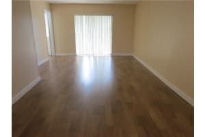 10512 NW 10th St, Pembroke Pines, FL 33026, Sold 11/25/16