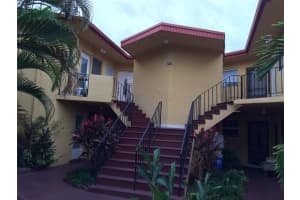 1671 NE Miami Gardens Dr, Miami, FL 33179, Sold 01/13/17