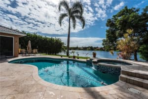 12880 Country Glen Dr, Cooper City, FL 33330, Sold 04/24/17