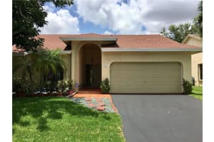5310 NW 99th Ln, Coral Springs, FL 33076, Sold 07/07/17