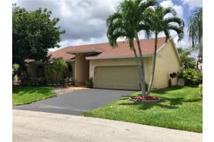 5310 NW 99th Ln, Coral Springs, FL 33076, Sold 07/07/17