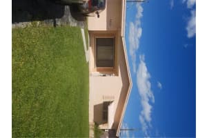 6869 NW 26th St, Sunrise, FL 33313, Sold 01/31/17