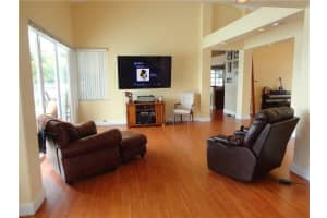 1127 Laguna Springs Dr, Weston, FL 33326, Sold 01/18/17
