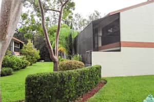 4250 SW 70th Terrace, Davie, FL 33314, Sold 01/11/17