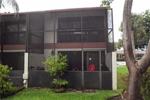 4250 SW 70th Terrace, Davie, FL 33314, Sold 01/11/17