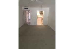 8405 NW 61st St APT D205, Tamarac, FL 33321, Sold 11/23/16