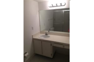 8405 NW 61st St APT D205, Tamarac, FL 33321, Sold 11/23/16