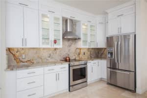 7826 NW 60th Ln, Parkland, FL 33067, Sold 12/20/16