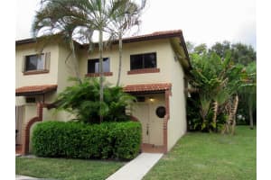 8801 NW 48th St, Sunrise, FL 33351, Sold 03/20/17
