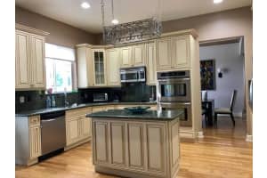 21180 La Vista Cir, Boca Raton, FL 33428, Sold 07/10/17